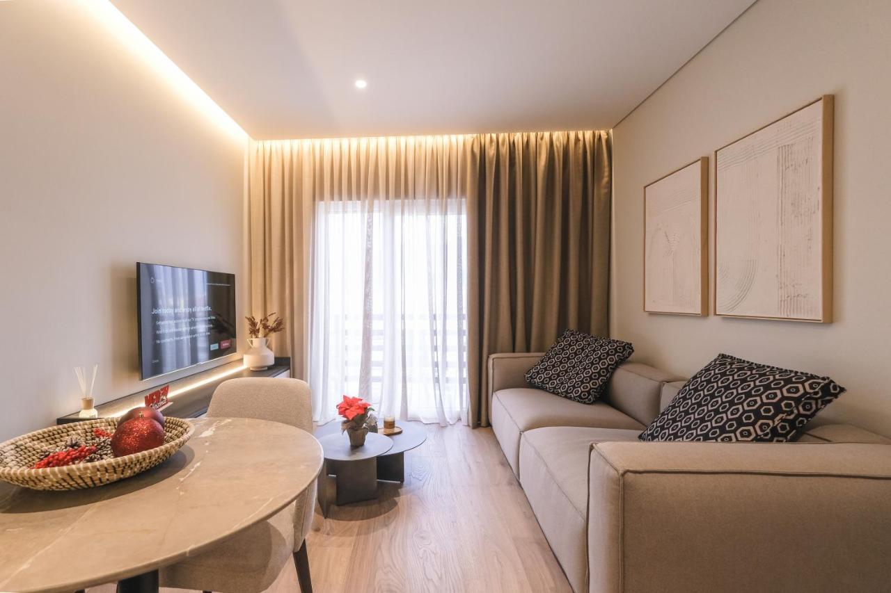 Two Steps Apartments Tirana Kültér fotó